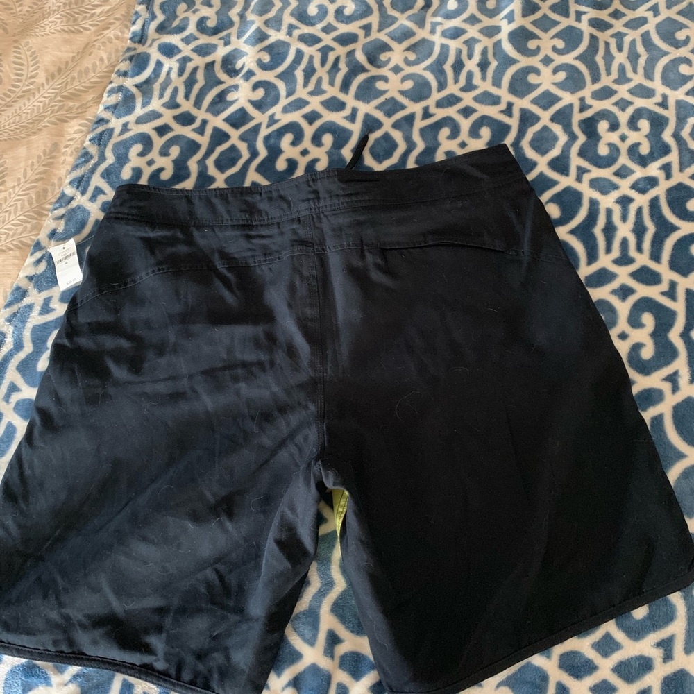 Men’s Gap Swim-trunks